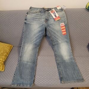 wrangler Blue Bootcut Jeans with Classic Fading size 32